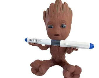 "I am Groot" Penholder